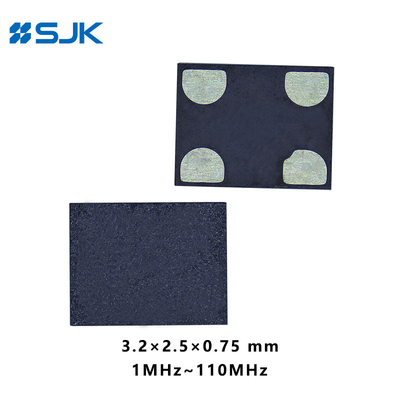 SMD 4 Pads 3225 低電源 MEMS オシレーター 14.7456MHz 1.62-3.63V, -20~+70°C ±20ppm