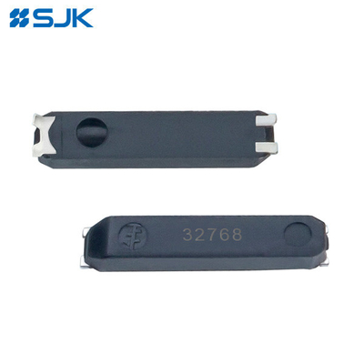 7Mシリーズ 32.768KHz SMD7015 チューニングフォーククリスタル共鳴器 高精度と安定性 32.768KHz ソリューション