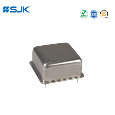穴4ピン 25*25mm OCXOサポート 10MHz,100Mz 5~100MHz 5.0V または 12V ±100ppb または ±20ppb 通信用